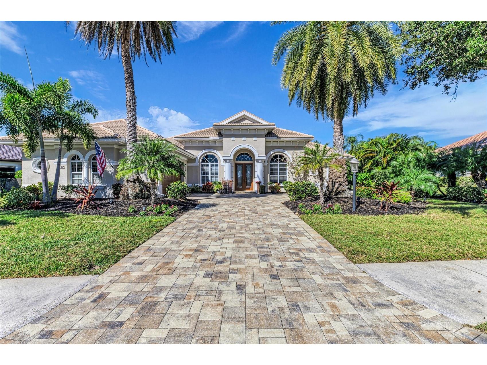 7137 Ashland Glen Lakewood Ranch FL 34202 A4680838 image1