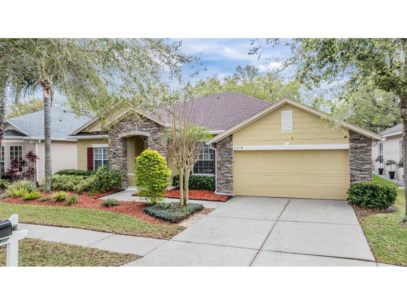 7137 Derwent Glen Circle Land O Lakes FL 34637 T3507384 image1