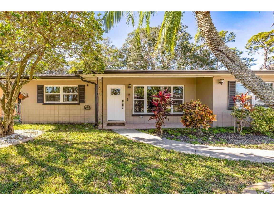 7137 Wedgewood Drive New Port Richey FL 34652 W7870862 image1