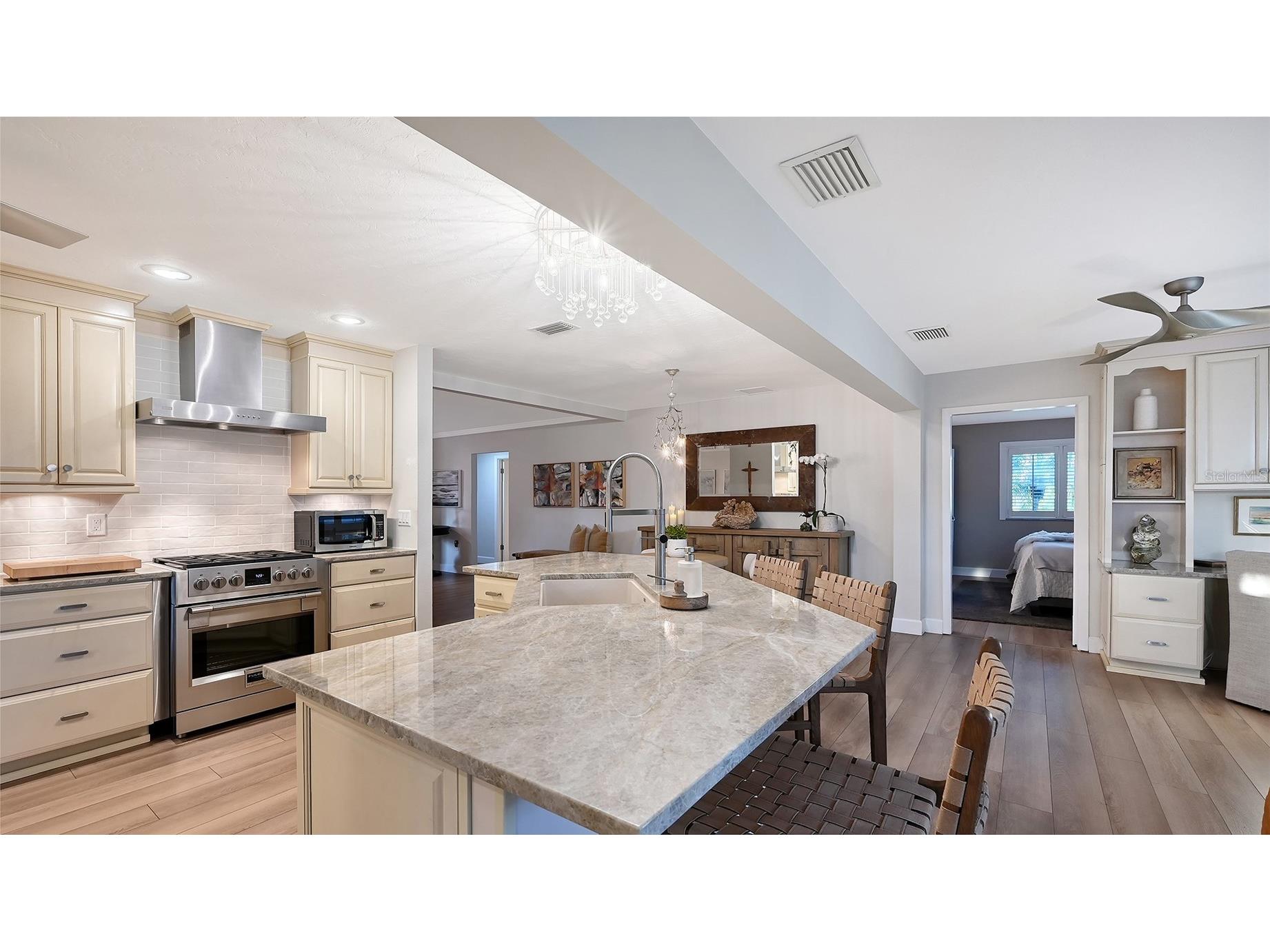 7137 Westmoreland Drive Sarasota FL 34243 - SARASOTA BAY A4690817 image28