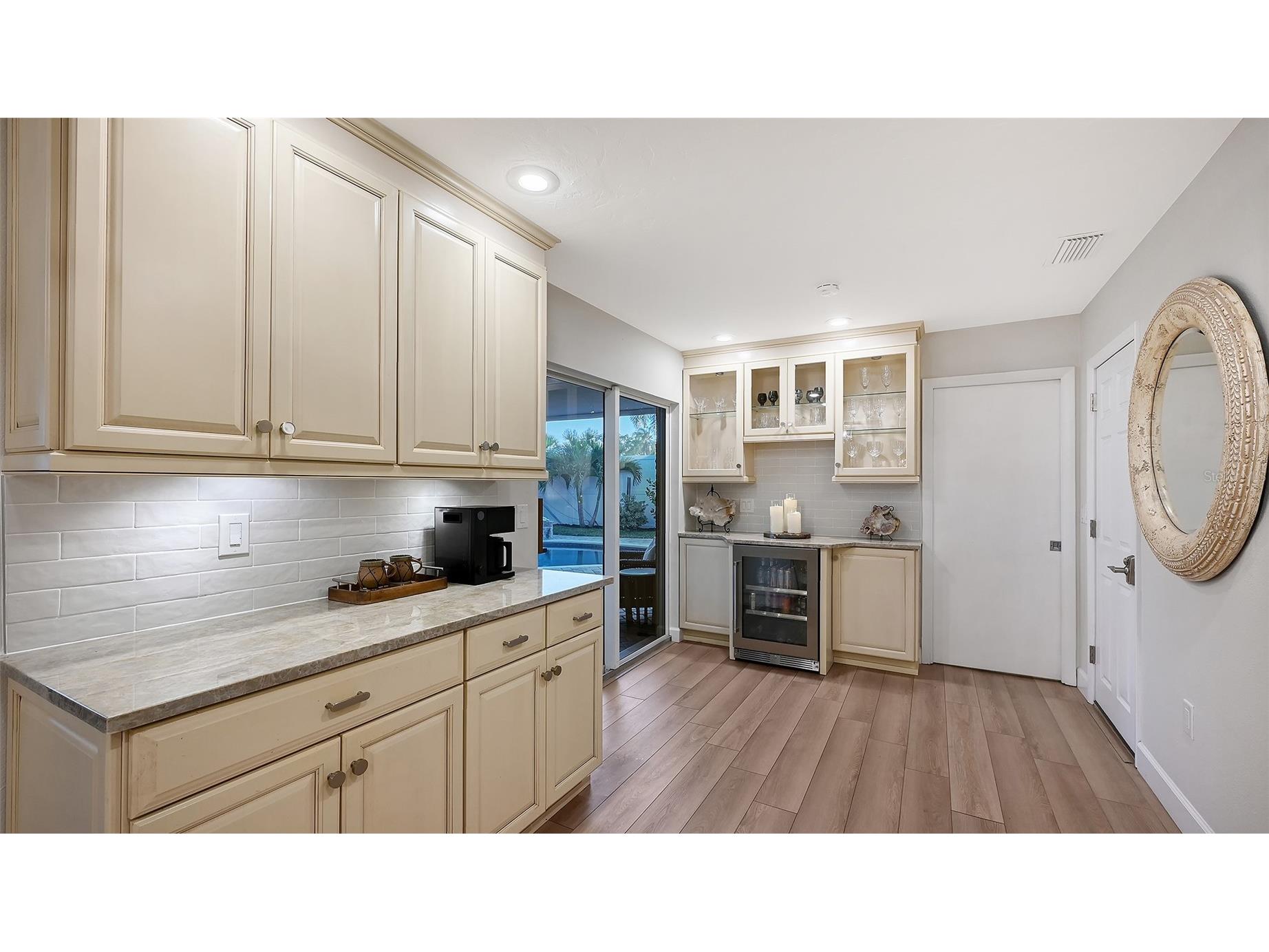 7137 Westmoreland Drive Sarasota FL 34243 - SARASOTA BAY A4690817 image30