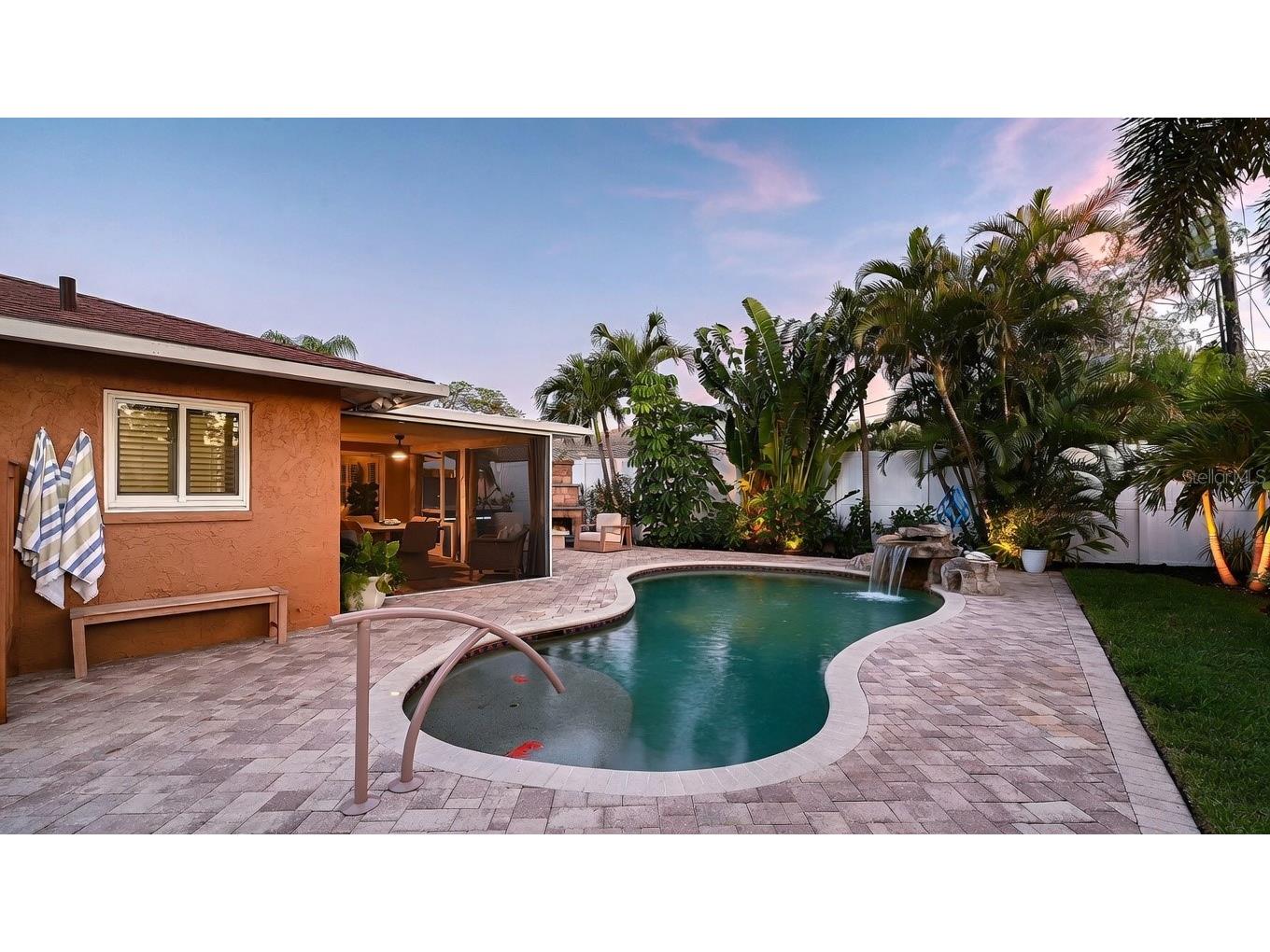 7137 Westmoreland Drive Sarasota FL 34243 - SARASOTA BAY A4690817 image64