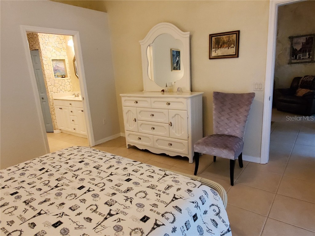 7138 Cedar Hollow Circle Bradenton FL 34203 A4638946 image13