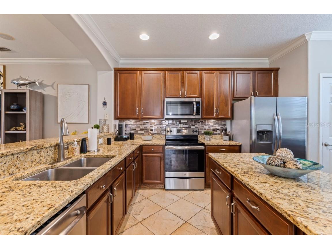 7139 Islamorada Circle Seminole FL 33777 TB8410830 image20