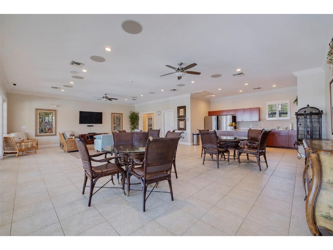 7139 Islamorada Circle Seminole FL 33777 TB8410830 image49