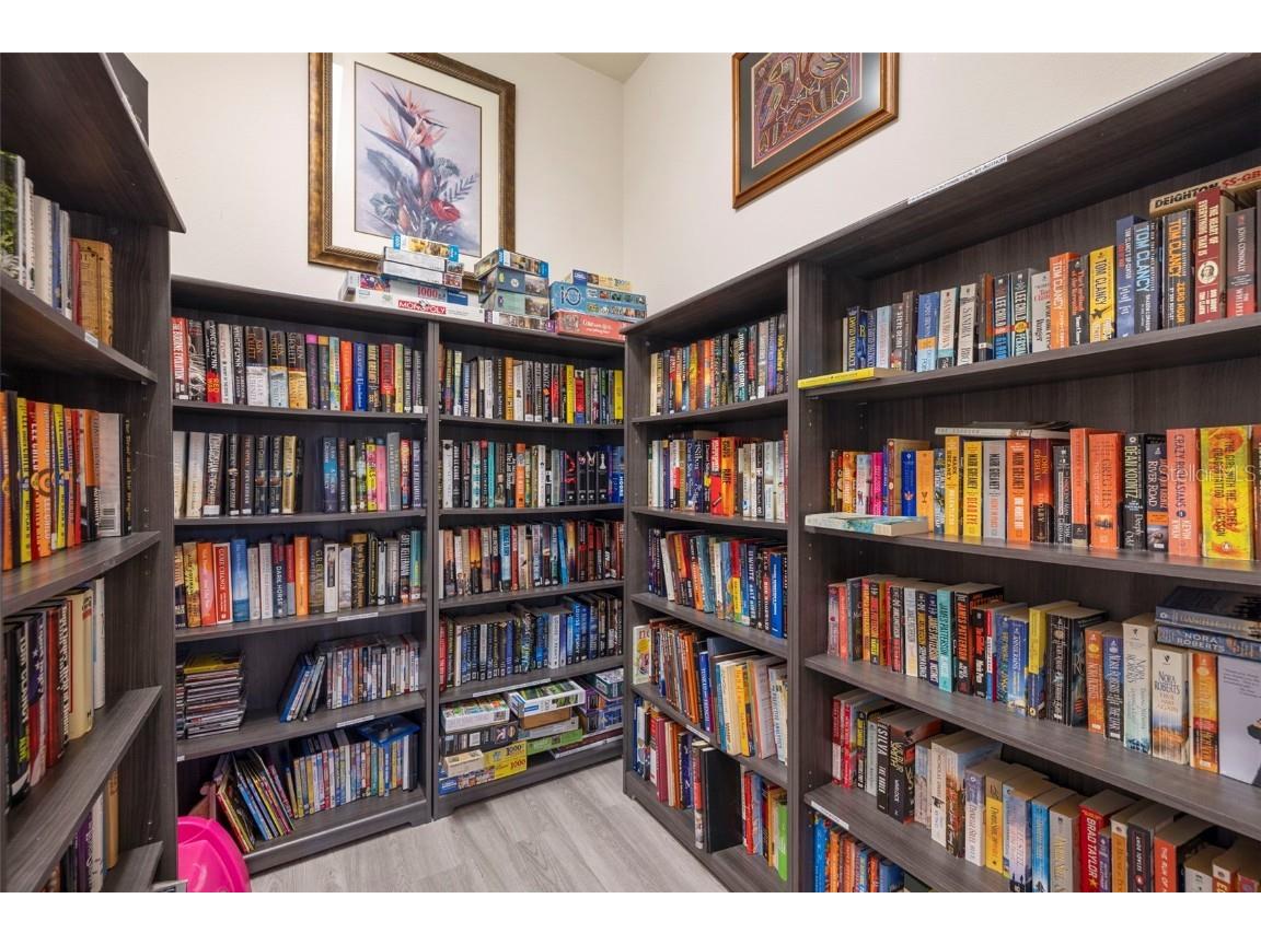 7139 Islamorada Circle Seminole FL 33777 TB8410830 image50