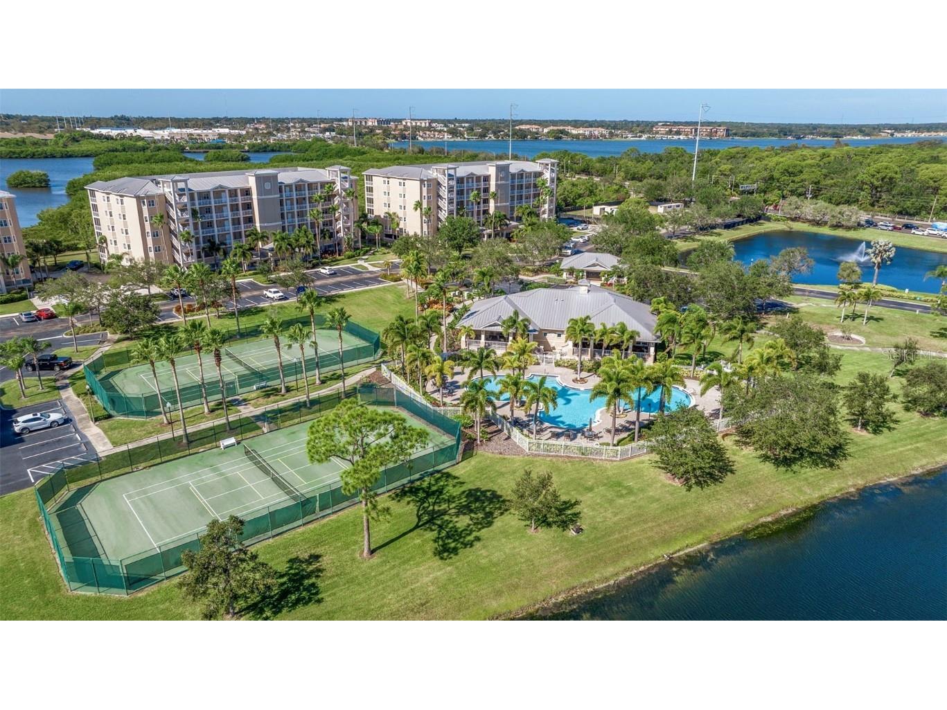 7139 Islamorada Circle Seminole FL 33777 TB8410830 image60