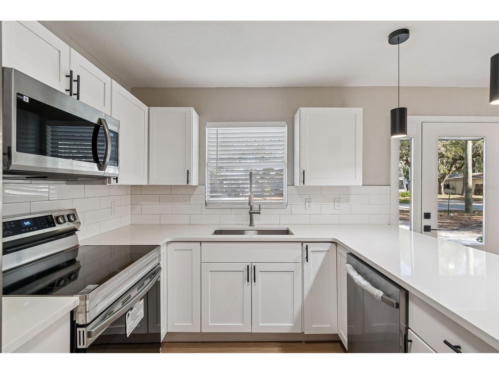 7139 Pinewood Drive New Port Richey FL 34652 TB8477591 image9