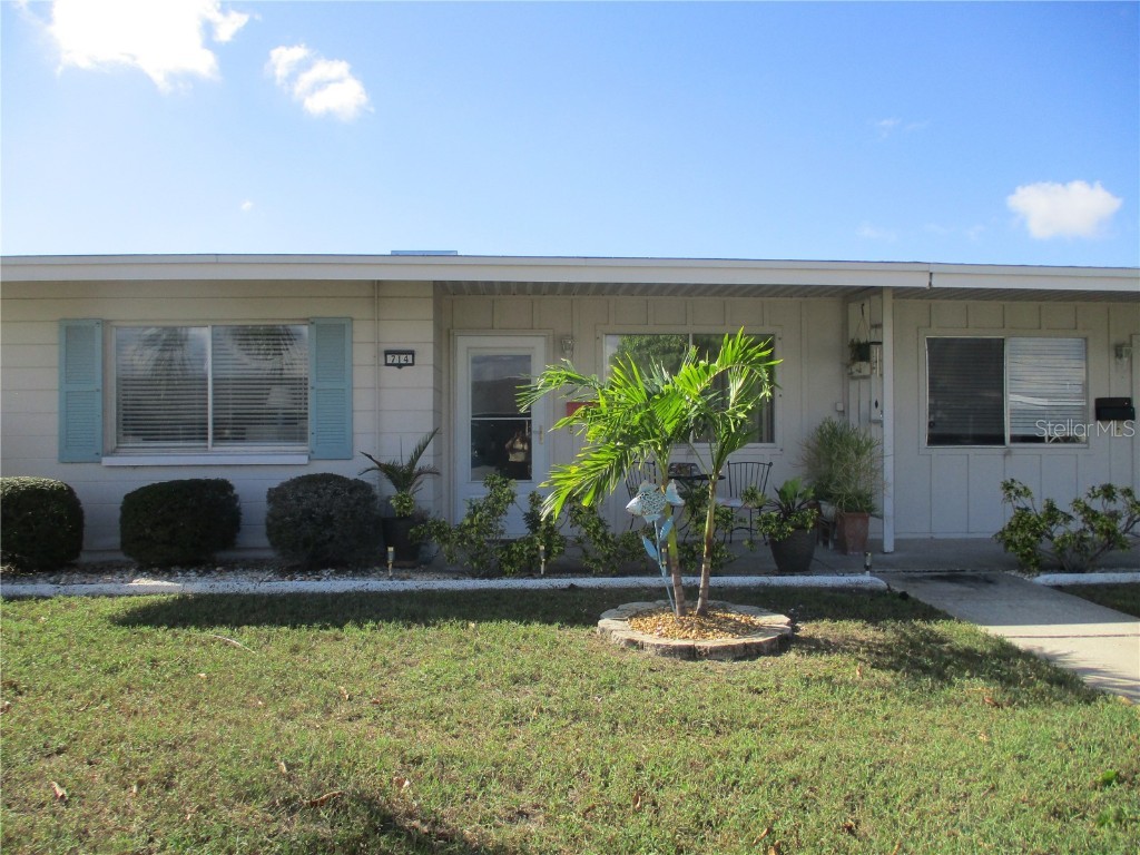 714 Augusta Drive Sun City Center FL 33573 T3487336 image1