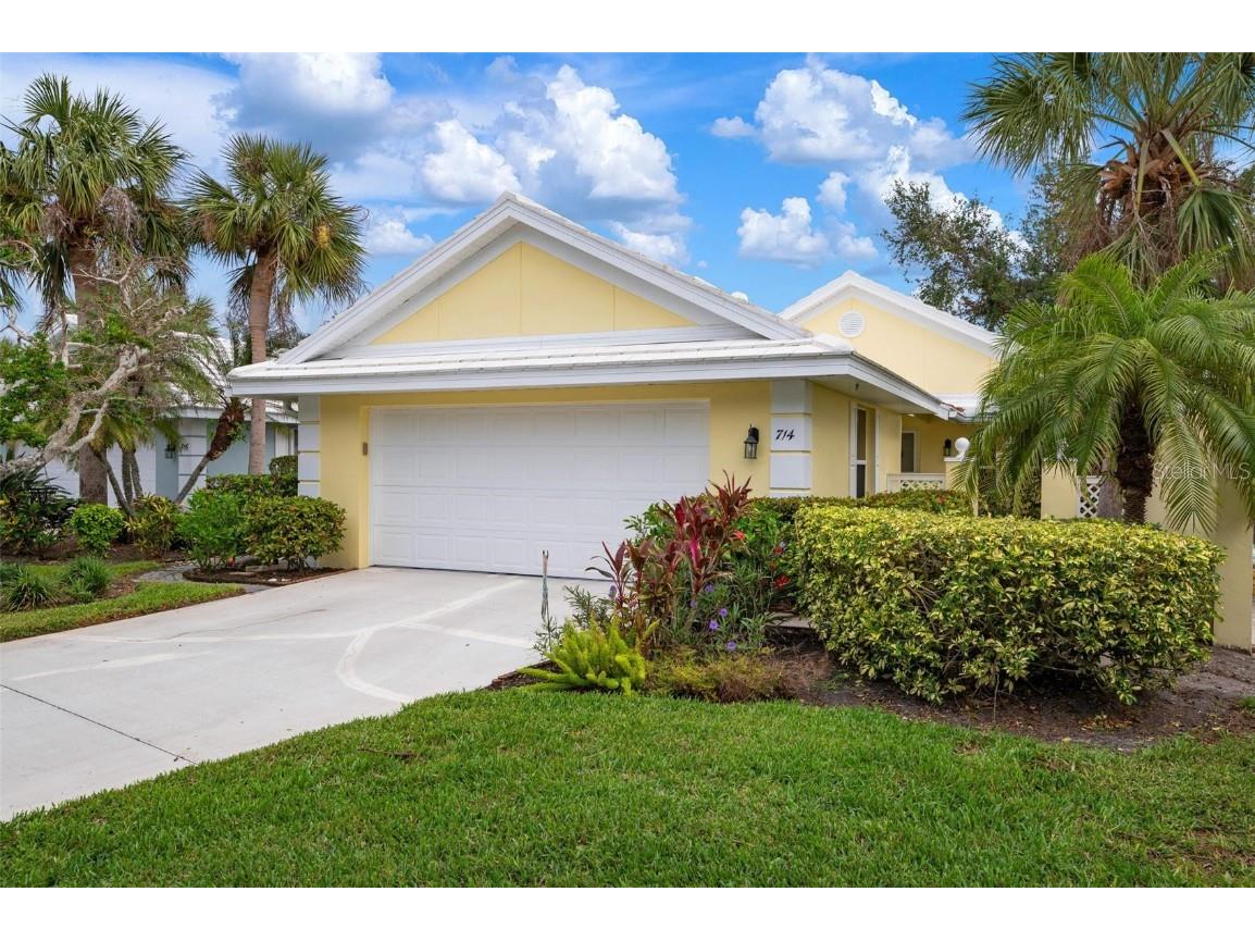 714 Brightside Crescent Drive #8 Venice FL 34293 N6135464 image1