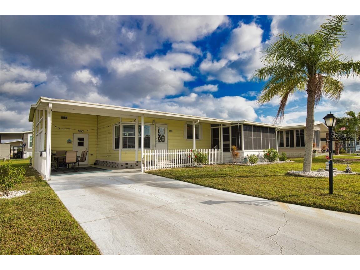 714 Del Luna Drive North Port FL 34287 TB8354342 image4