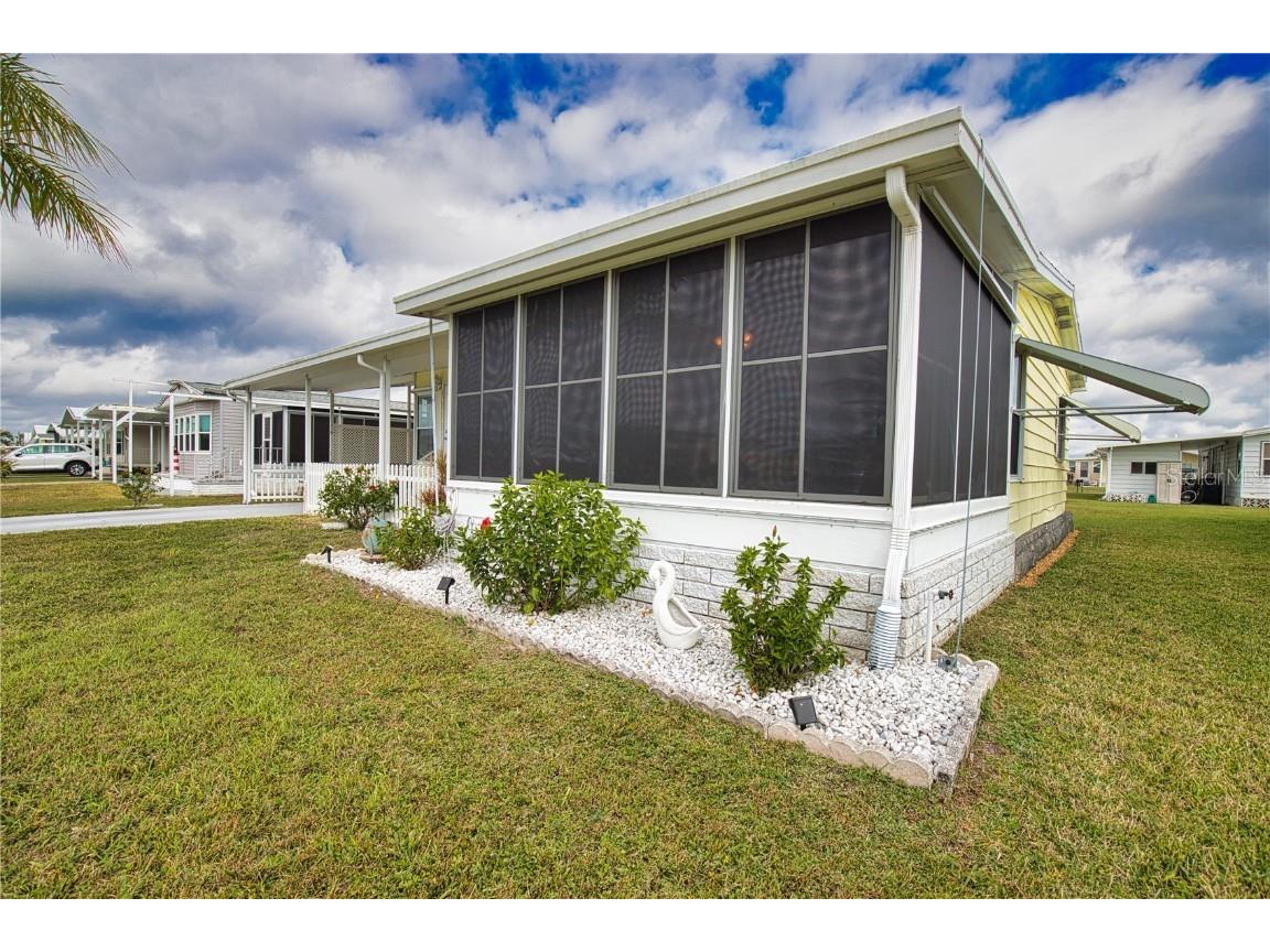 714 Del Luna Drive North Port FL 34287 TB8354342 image7