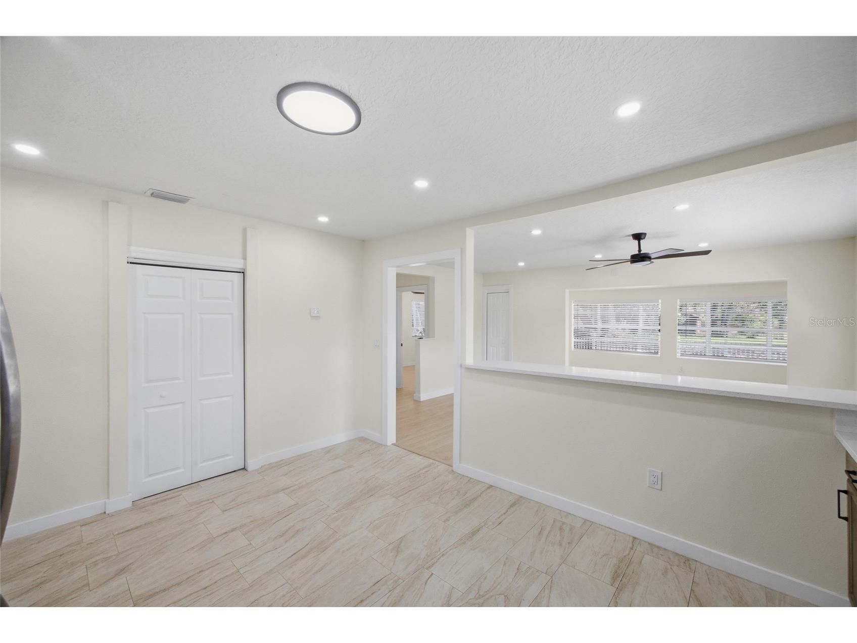 714 E 137th Avenue Tampa FL 33613 TB8506796 image14
