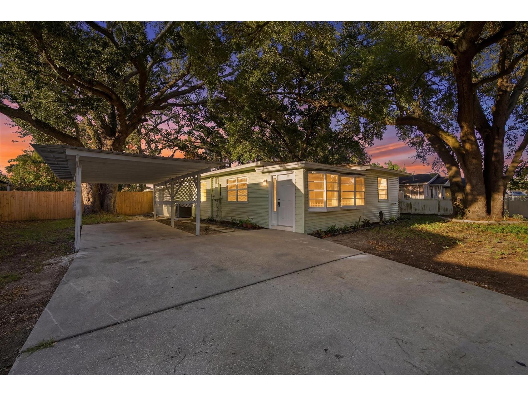 714 E 137th Avenue Tampa FL 33613 TB8506796 image2