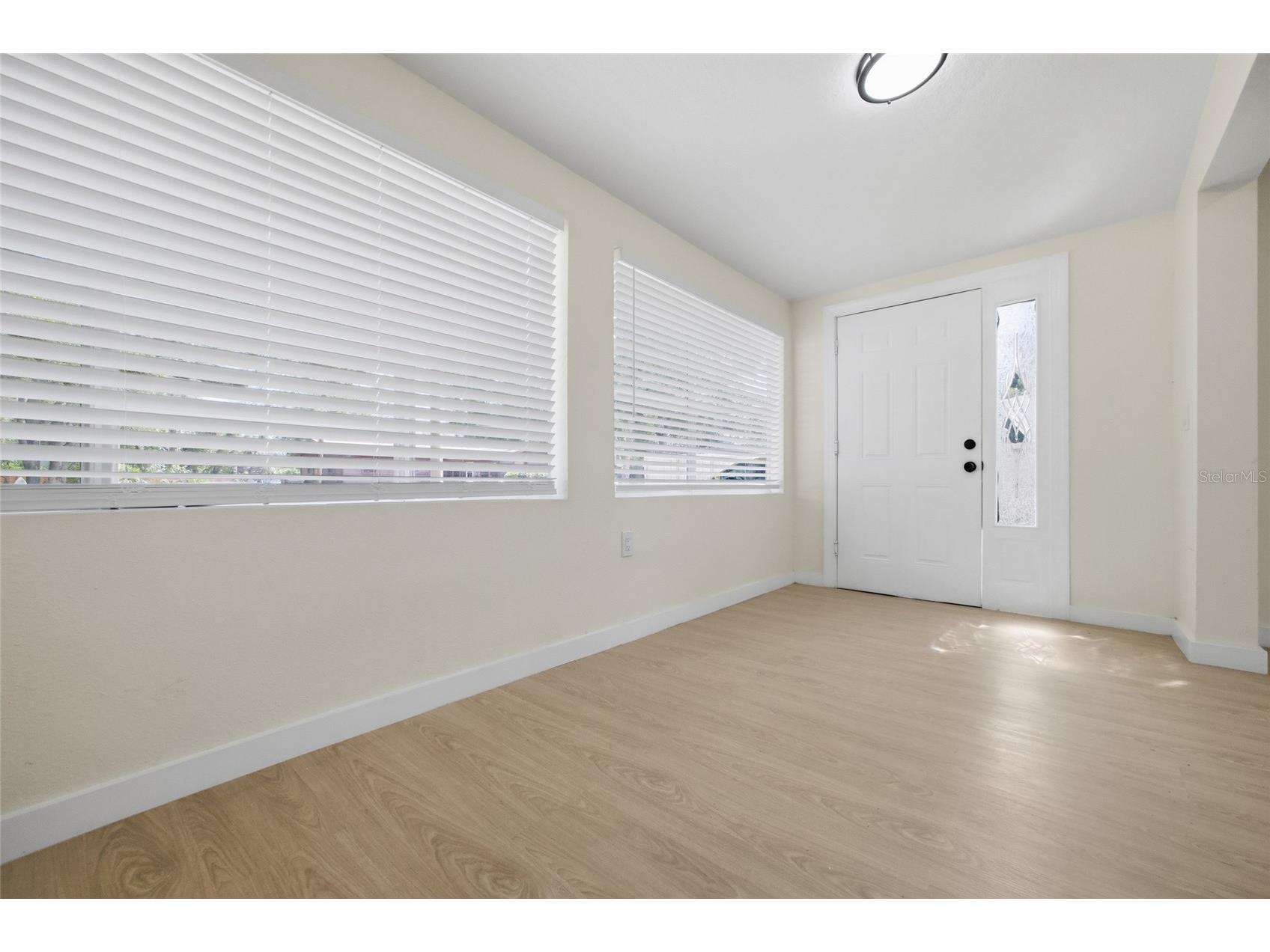 714 E 137th Avenue Tampa FL 33613 TB8506796 image5