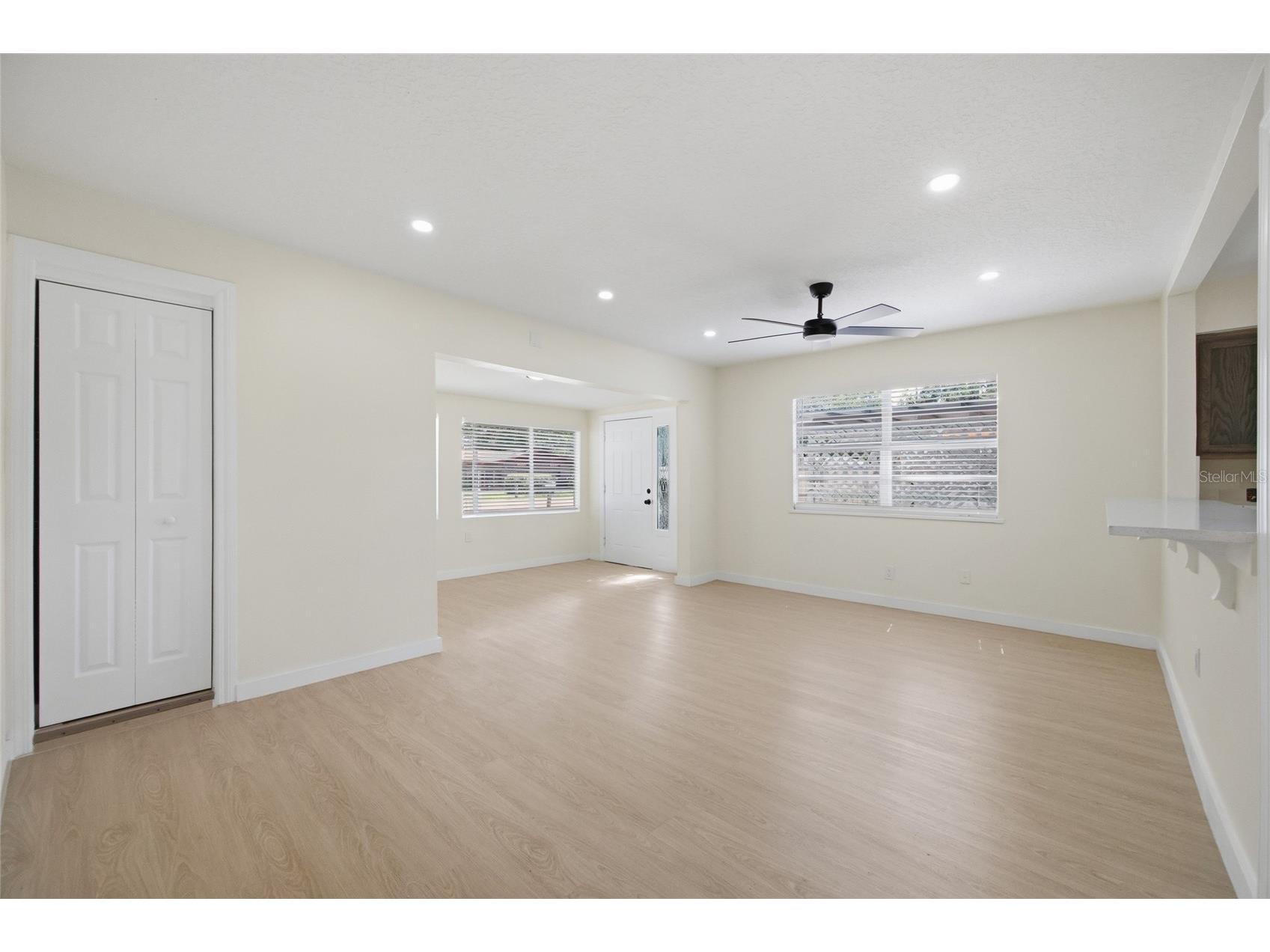 714 E 137th Avenue Tampa FL 33613 TB8506796 image6