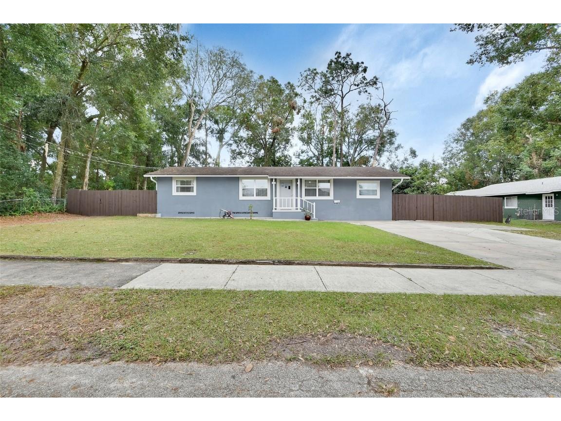 714 E Michigan Avenue Deland FL 32724 V4939426 image1