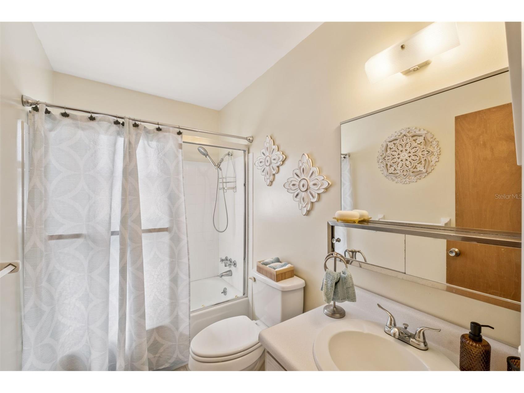 714 E Minnesota Avenue #B Deland FL 32724 O6399371 image15