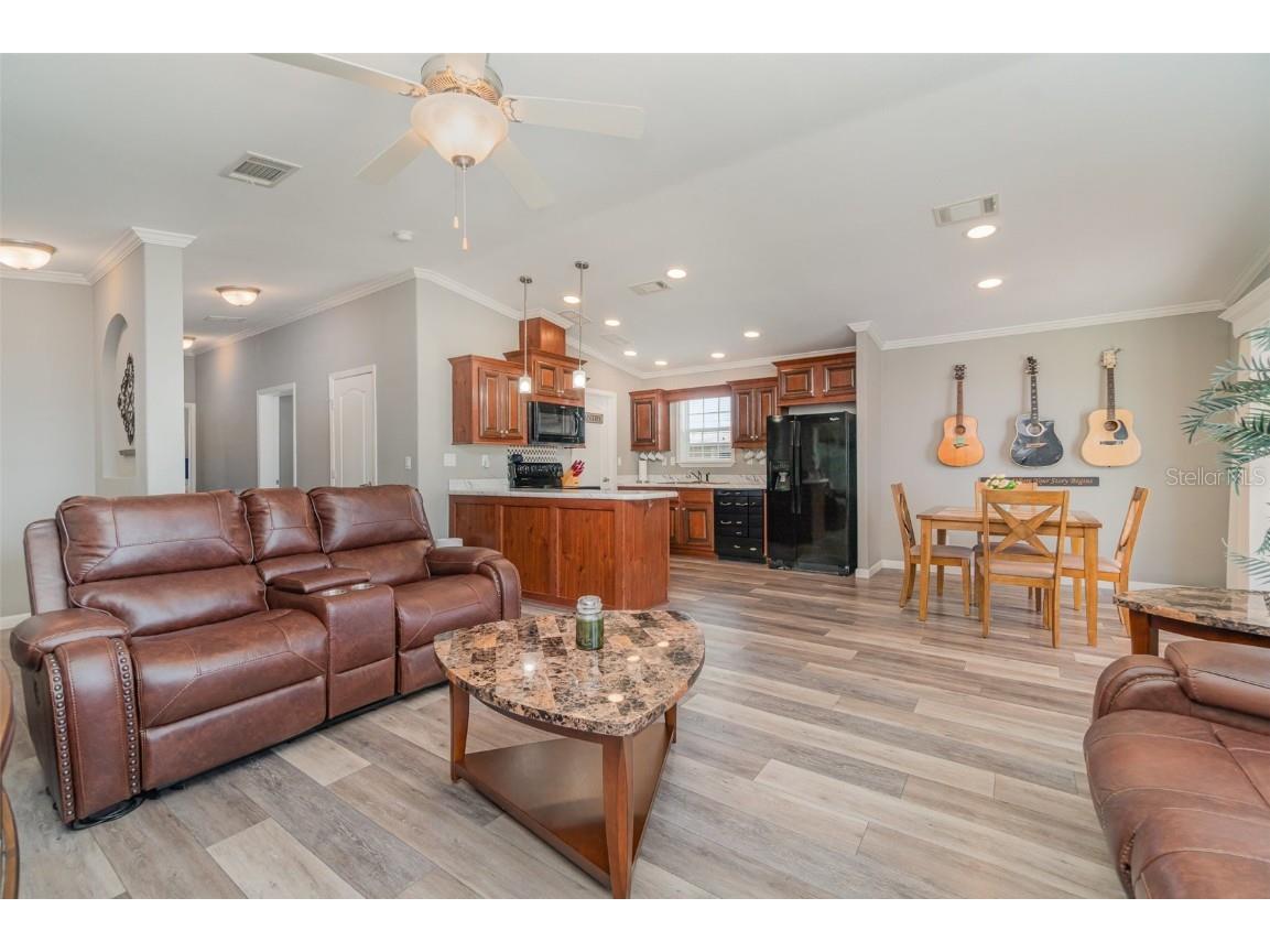 714 Fairmount Drive North Port FL 34287 C7508433 image3