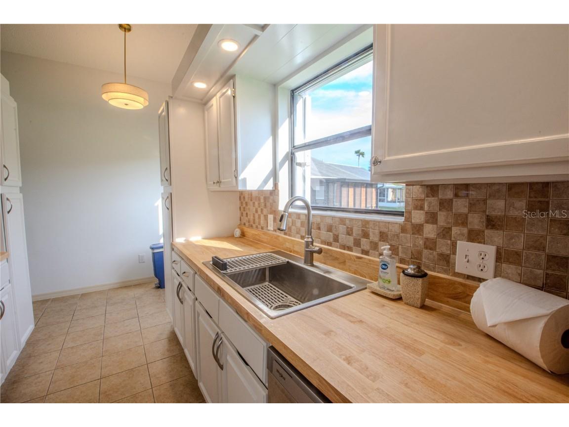 714 Fox Tail Court New Smyrna Beach FL 32168 V4945065 image5