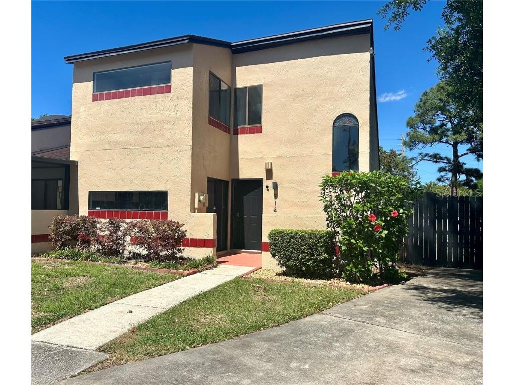 714 Golden Sunshine Circle Orlando FL 32807 O6194389 image1