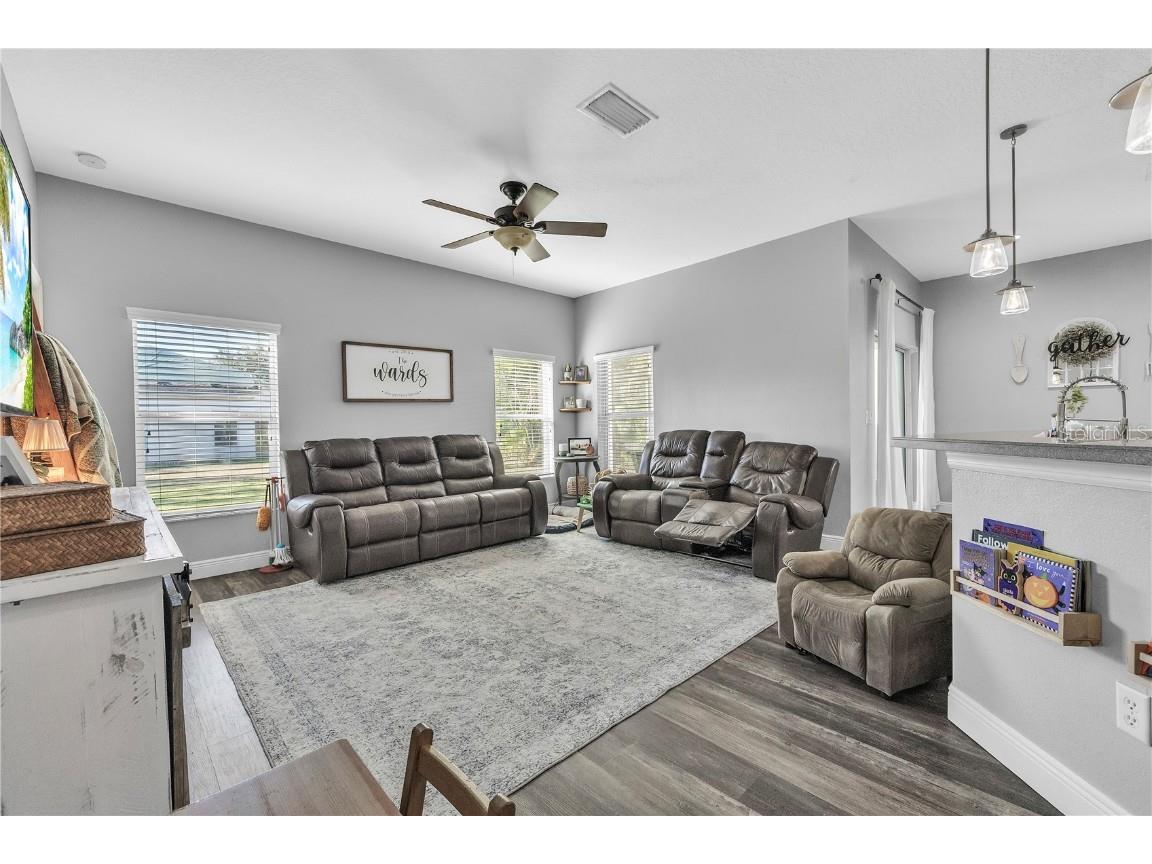 714 Griffen Heights Court Ruskin FL 33570 A4669941 image20