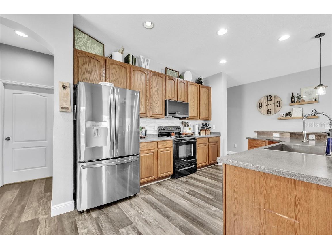 714 Griffen Heights Court Ruskin FL 33570 A4669941 image24