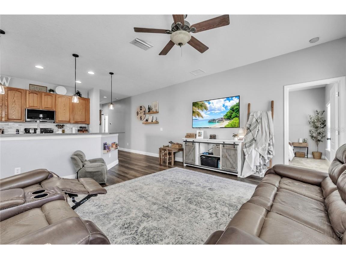 714 Griffen Heights Court Ruskin FL 33570 A4669941 image28