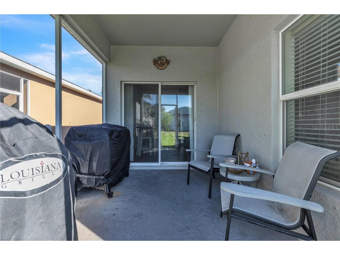 714 Griffen Heights Court Ruskin FL 33570 A4669941 image46