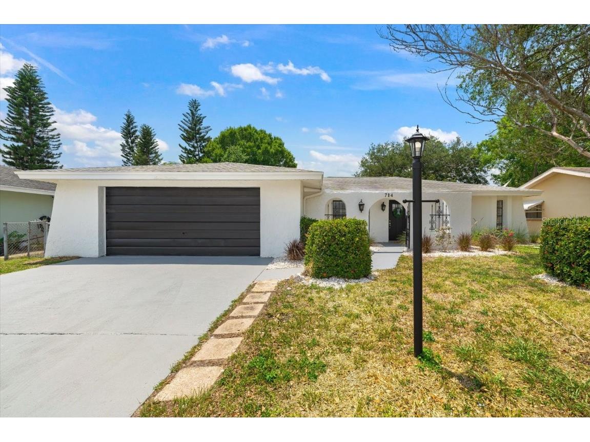 714 Lemonwood Drive Oldsmar FL 34677 A4570499 image1