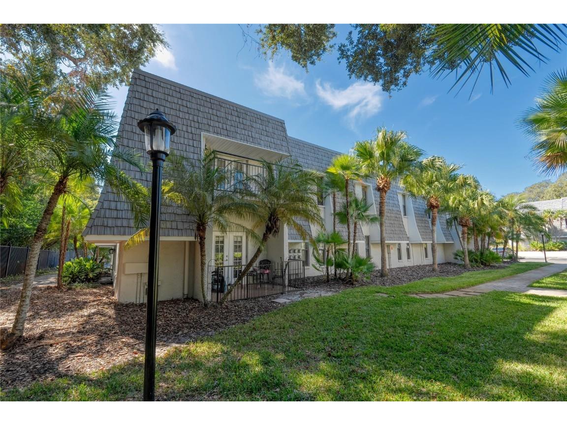 714 Lyndhurst Street #524 Dunedin FL 34698 U8220171 image1