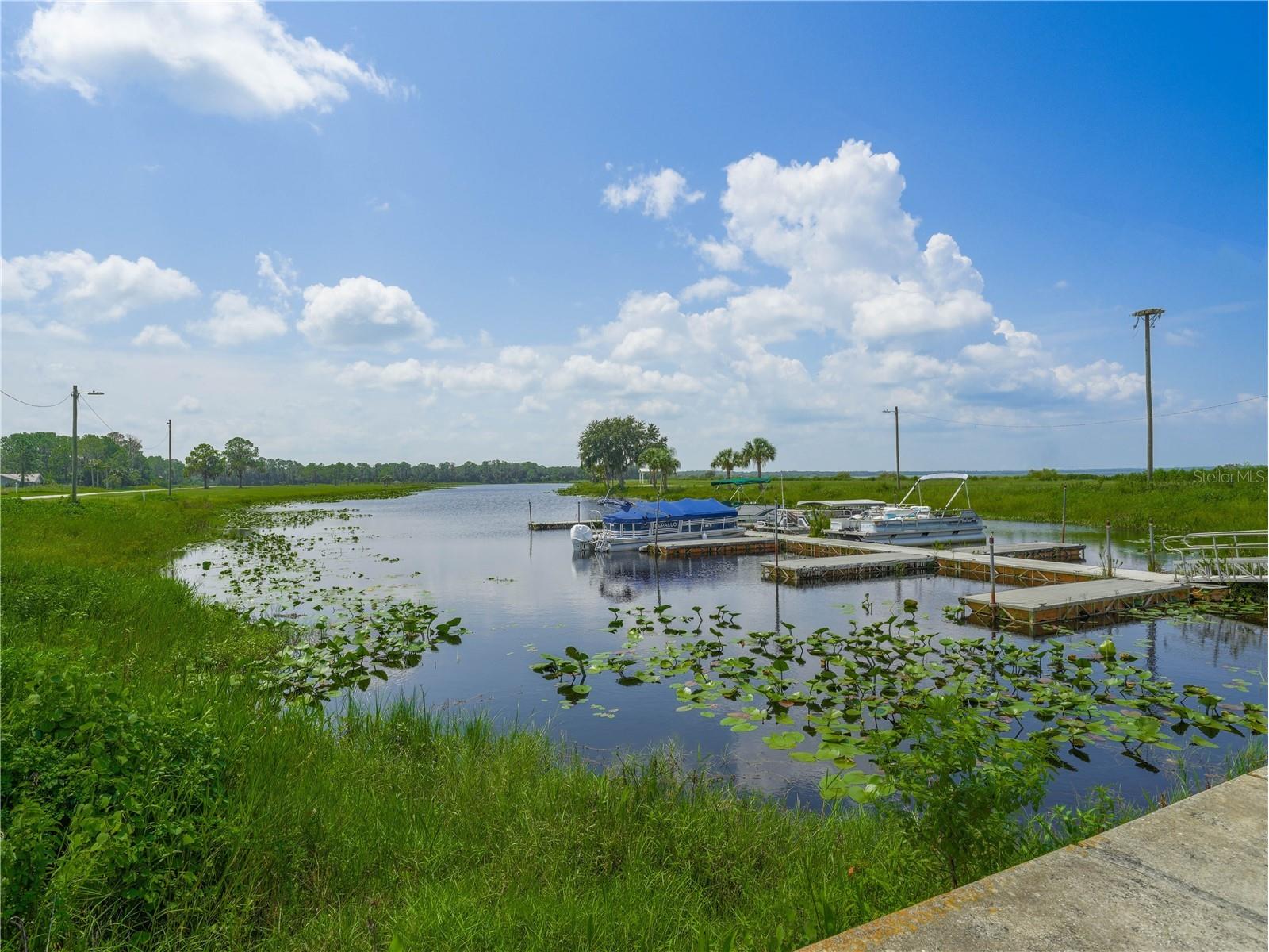 714 Magnolia Drive Indian Lake Estates FL 33855 - LAKE WALK-IN-WATER P4937434 image40