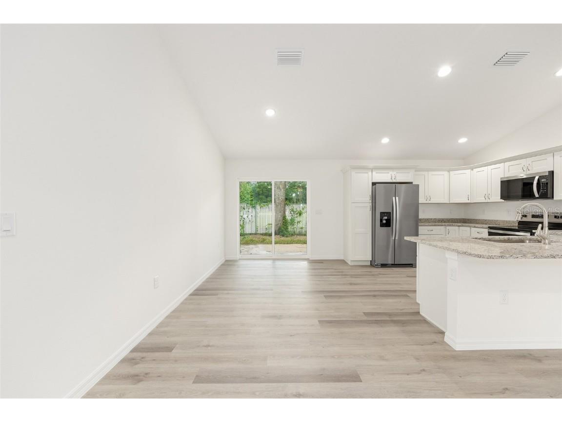 714 NE 130th Court Silver Springs FL 34488 - LAKE WALDENA O6324866 image17