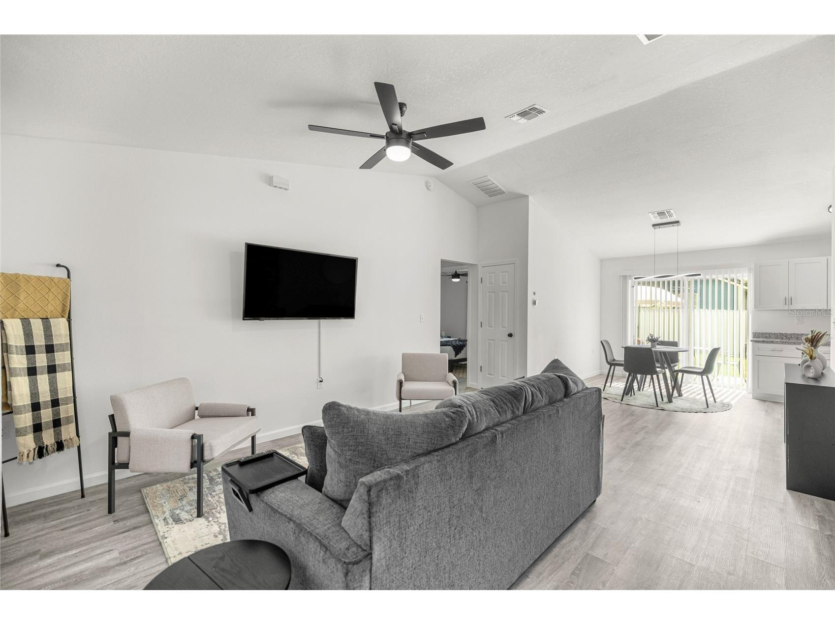 714 NW 1st Street Ocala FL 34475 OM721398 image4
