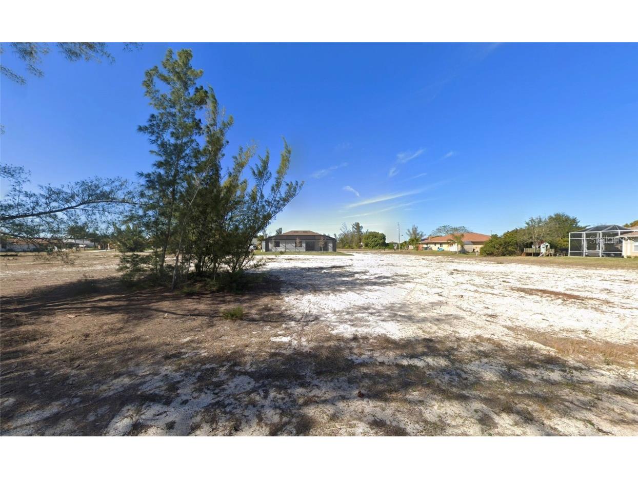 714 NW 38th Avenue Cape Coral FL 33993 A4620758 image1