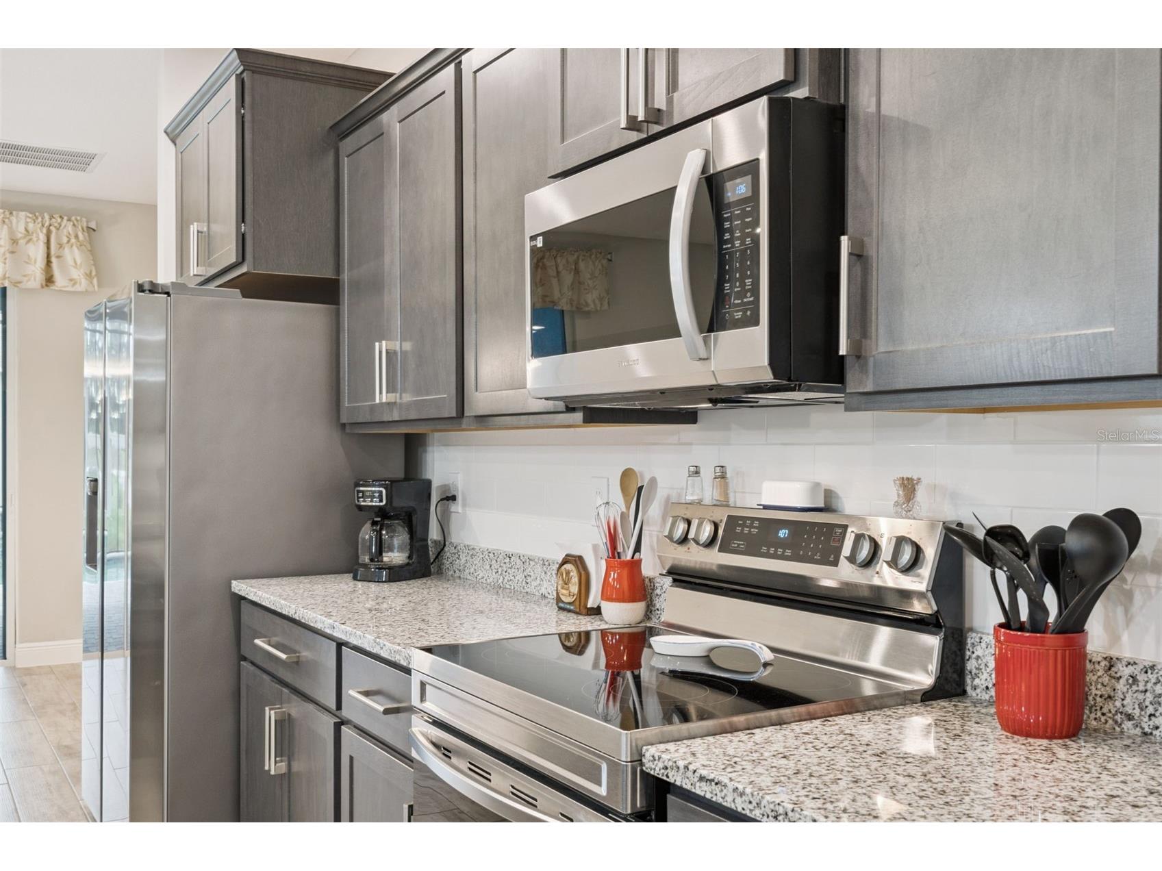 714 Oaks Shores Road Leesburg FL 34748 - LAKE GRIFFIN G5111040 image10
