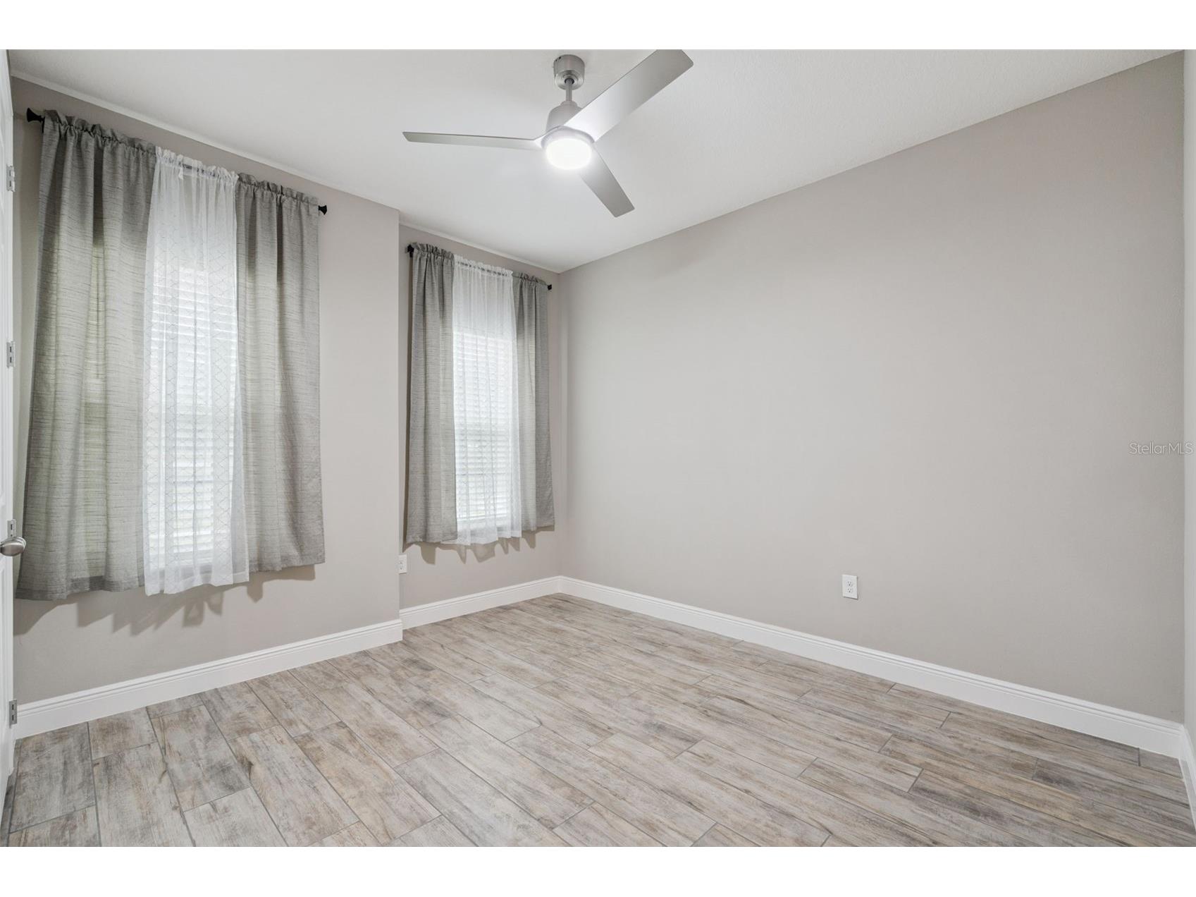 714 Oaks Shores Road Leesburg FL 34748 - LAKE GRIFFIN G5111040 image18