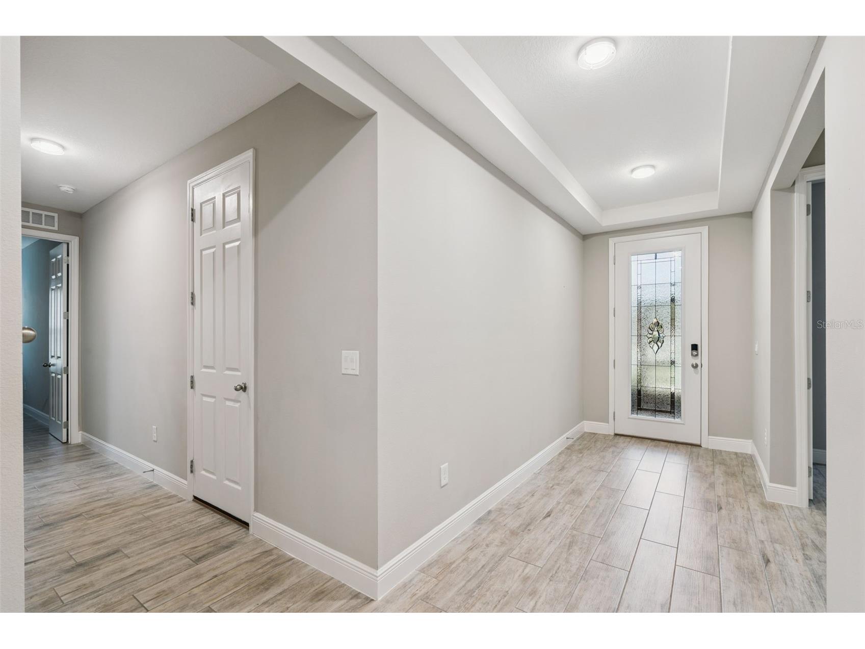 714 Oaks Shores Road Leesburg FL 34748 - LAKE GRIFFIN G5111040 image3