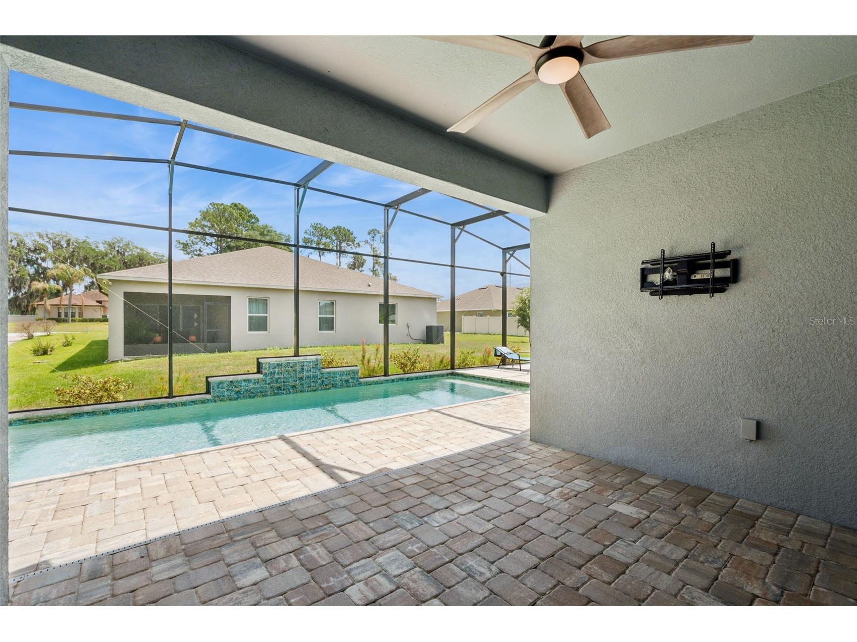714 Oaks Shores Road Leesburg FL 34748 - LAKE GRIFFIN G5111040 image32