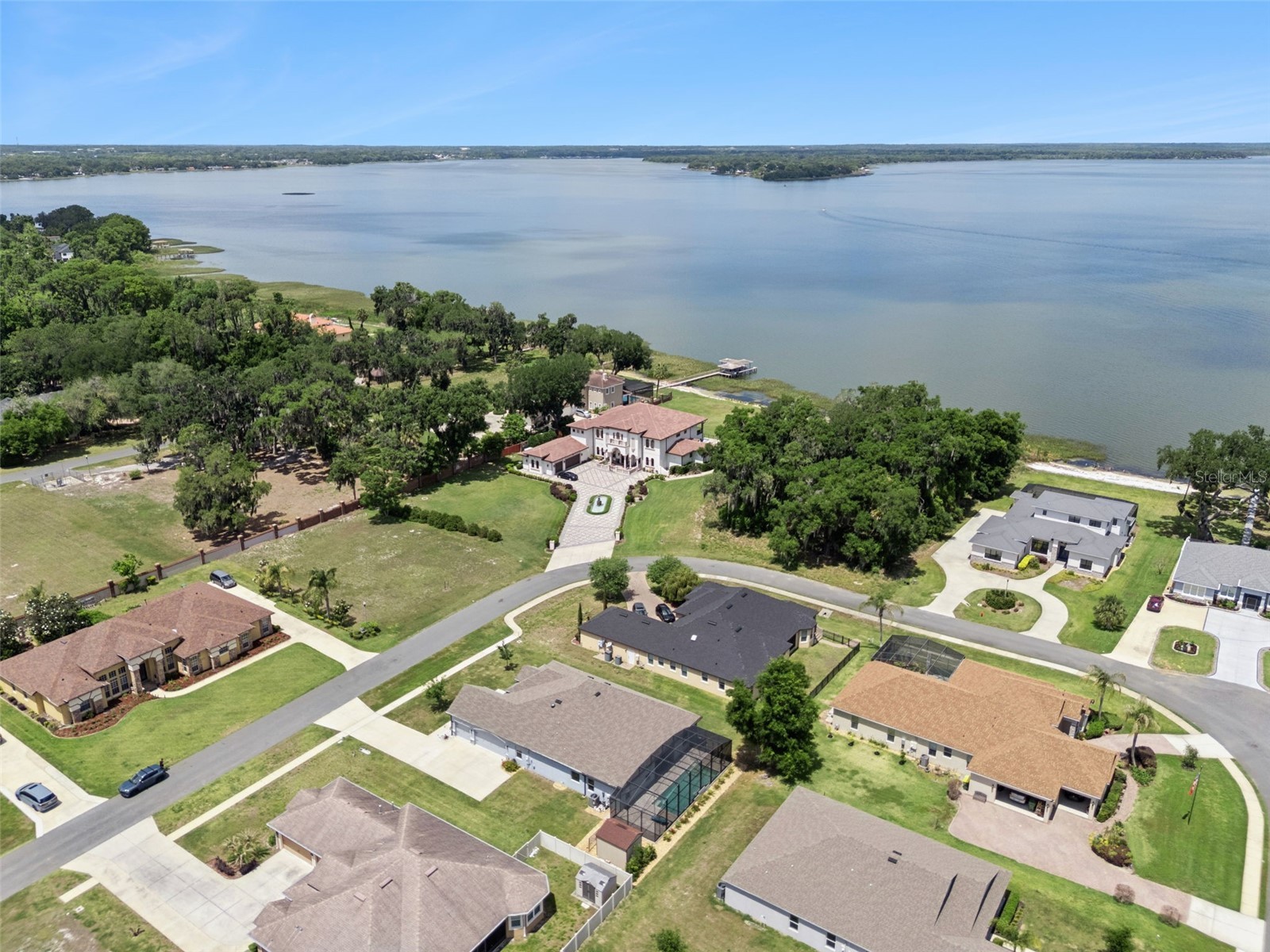 714 Oaks Shores Road Leesburg FL 34748 - LAKE GRIFFIN G5111040 image50