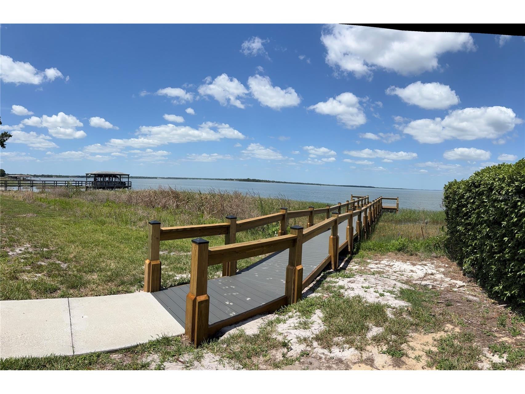 714 Oaks Shores Road Leesburg FL 34748 - LAKE GRIFFIN G5111040 image55