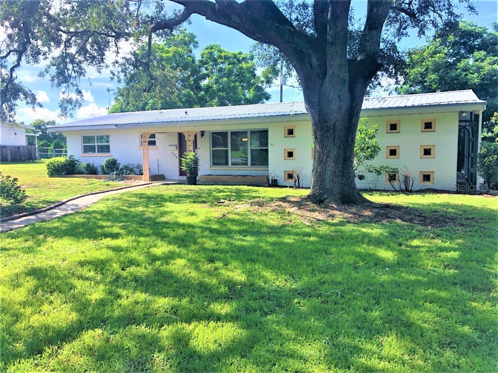 714 Osceola Avenue Lake Wales FL 33853 P4917117 image1