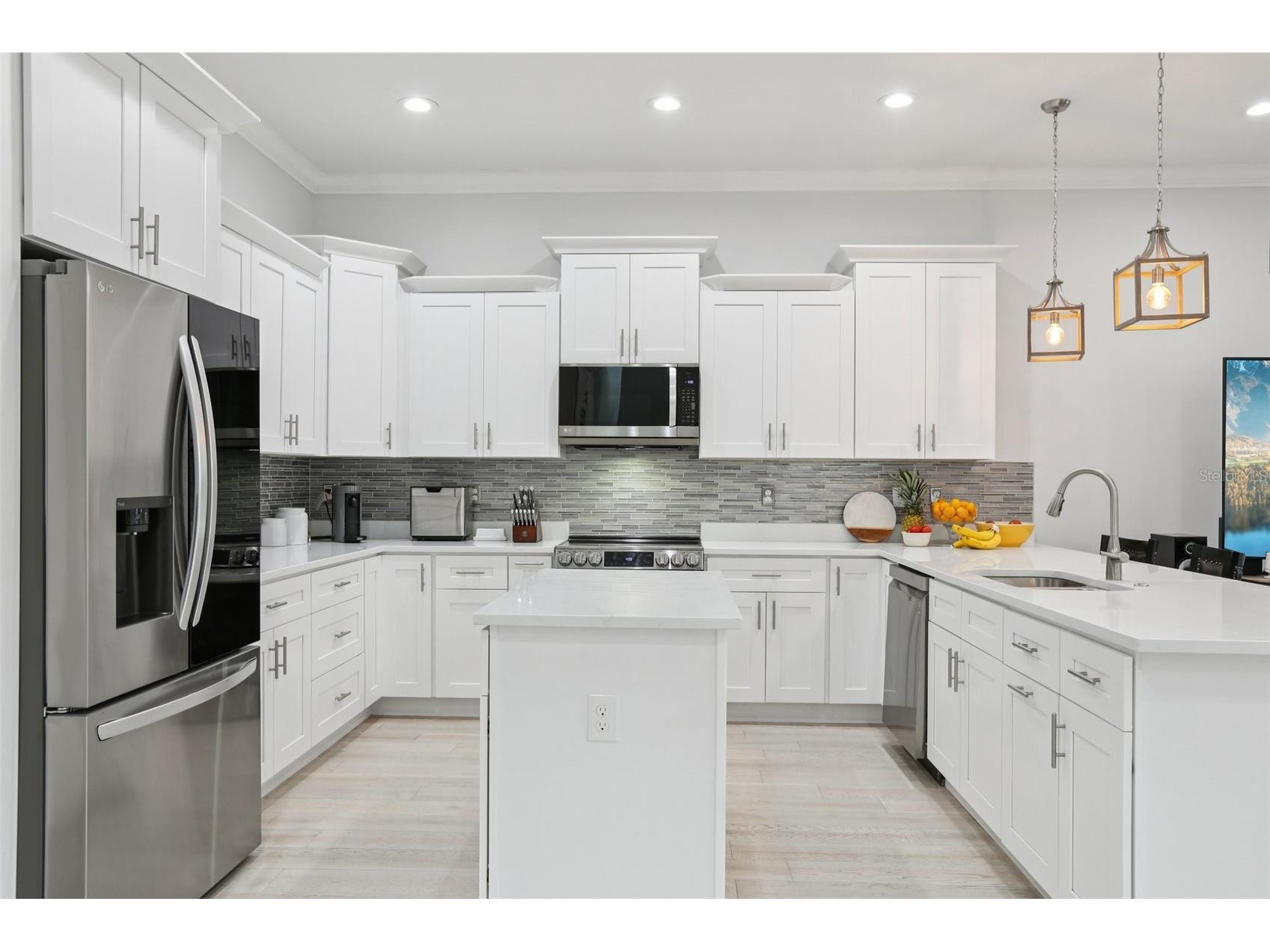 714 S Lois Avenue Tampa FL 33609 TB8464392 image13
