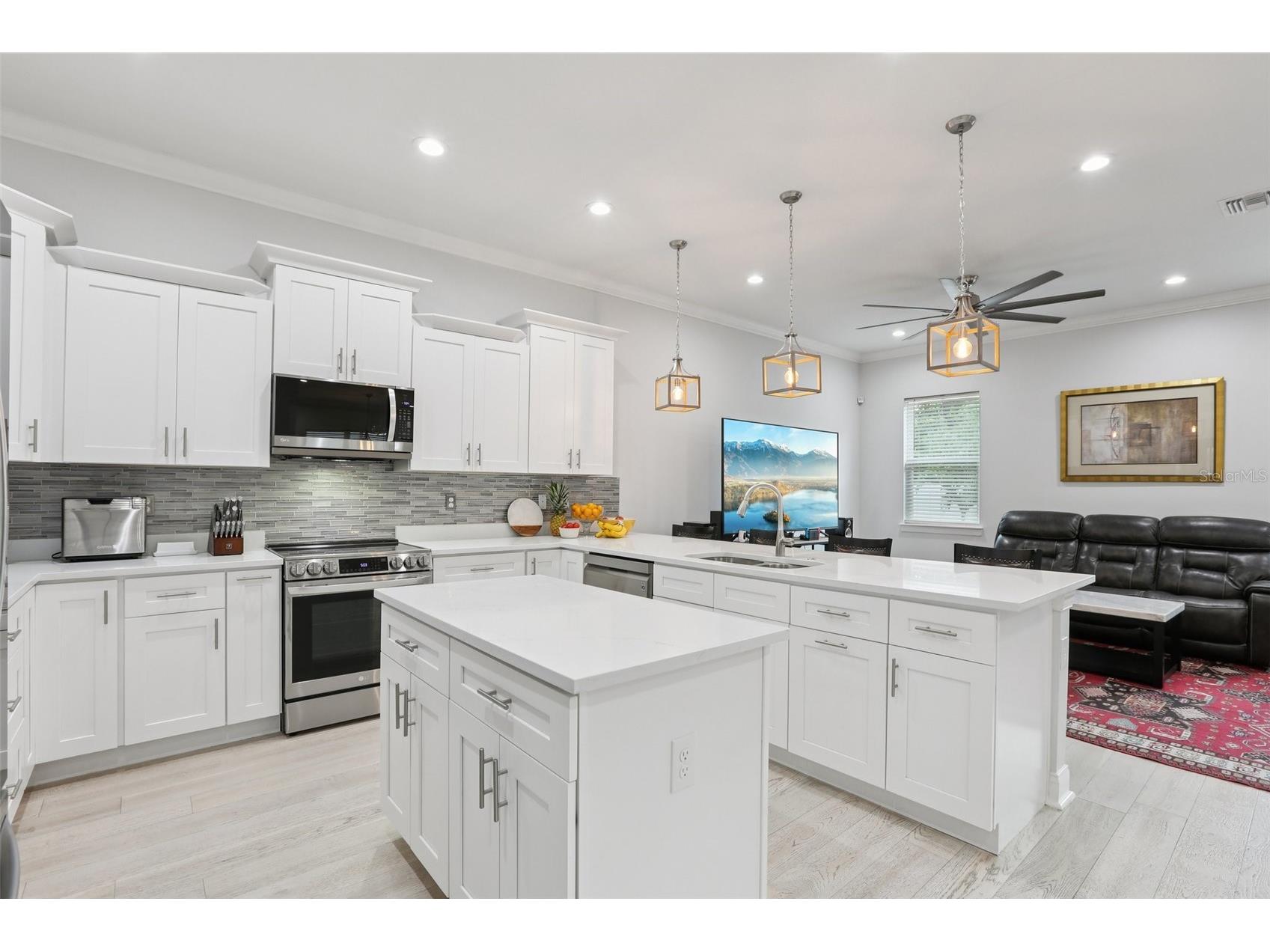 714 S Lois Avenue Tampa FL 33609 TB8464392 image7