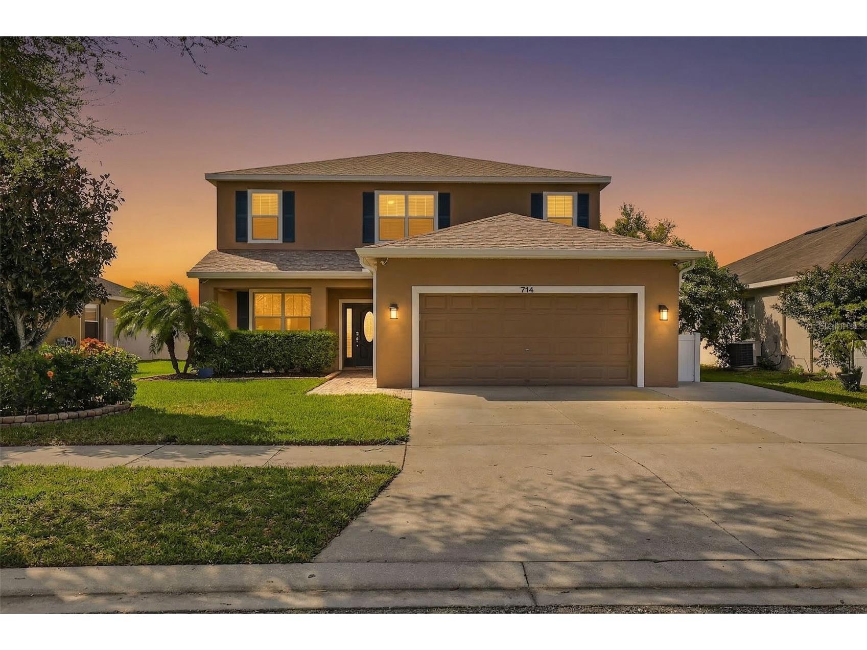 714 Tanana Fall Drive Ruskin FL 33570 TB8489295 image1