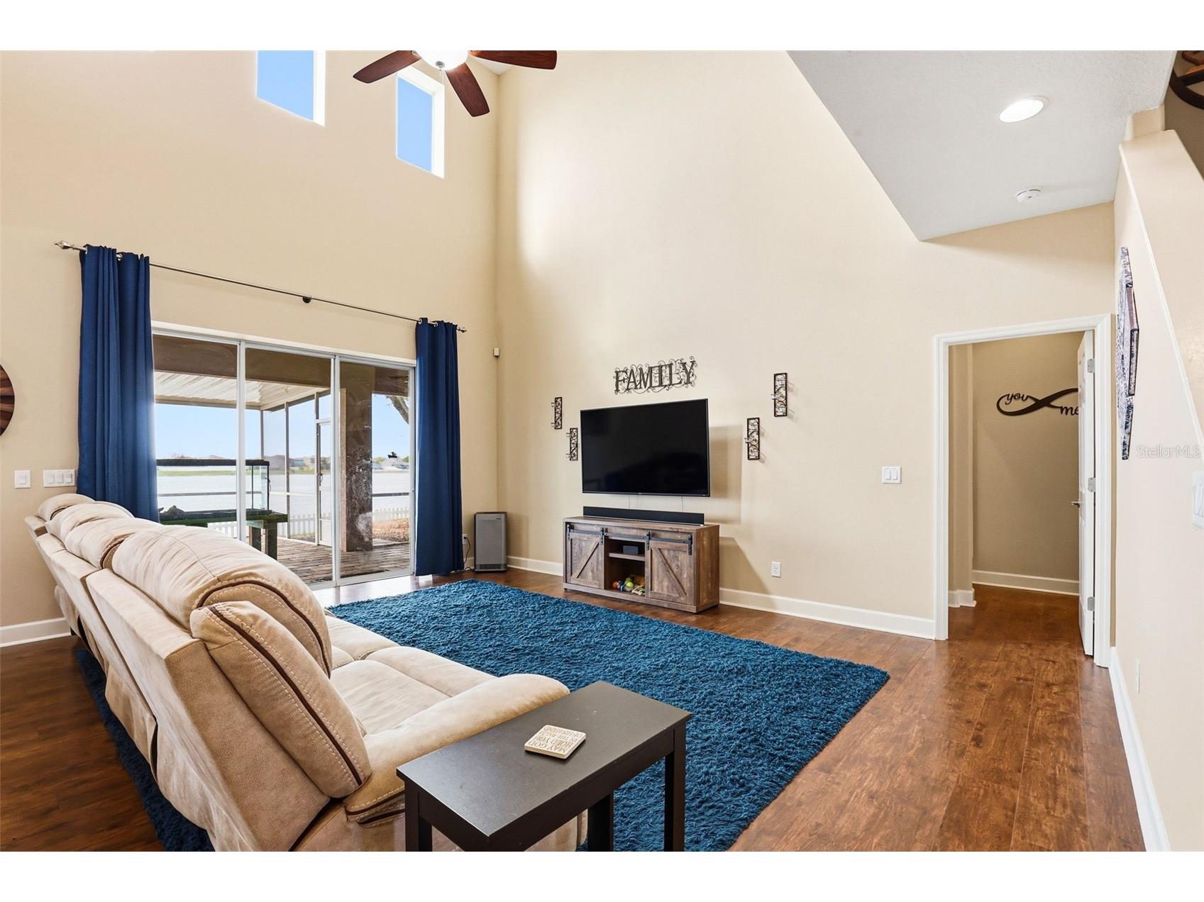 714 Tanana Fall Drive Ruskin FL 33570 TB8489295 image17
