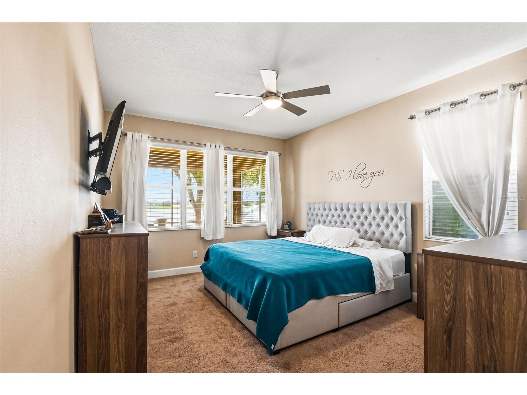 714 Tanana Fall Drive Ruskin FL 33570 TB8489295 image18