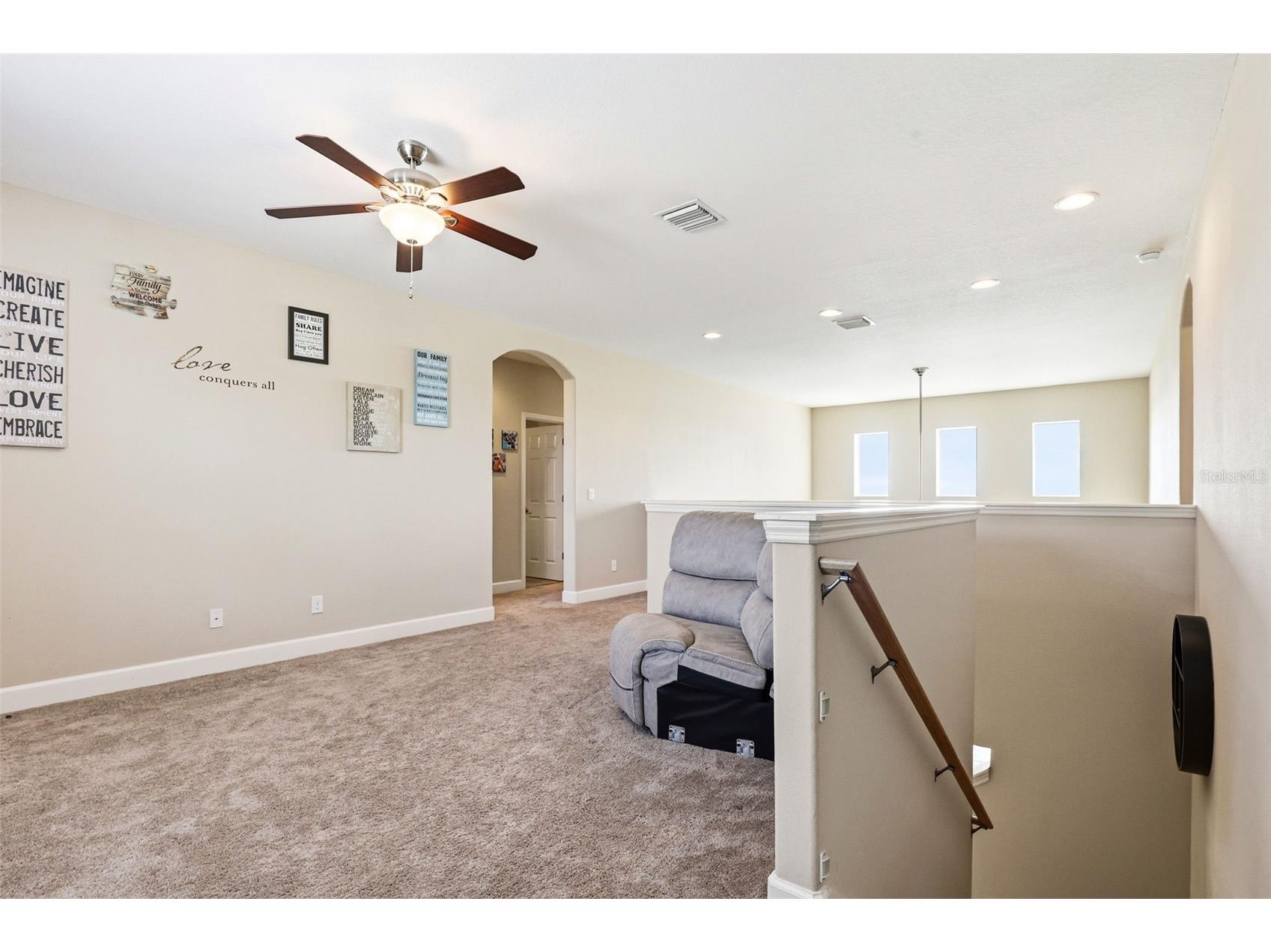 714 Tanana Fall Drive Ruskin FL 33570 TB8489295 image27