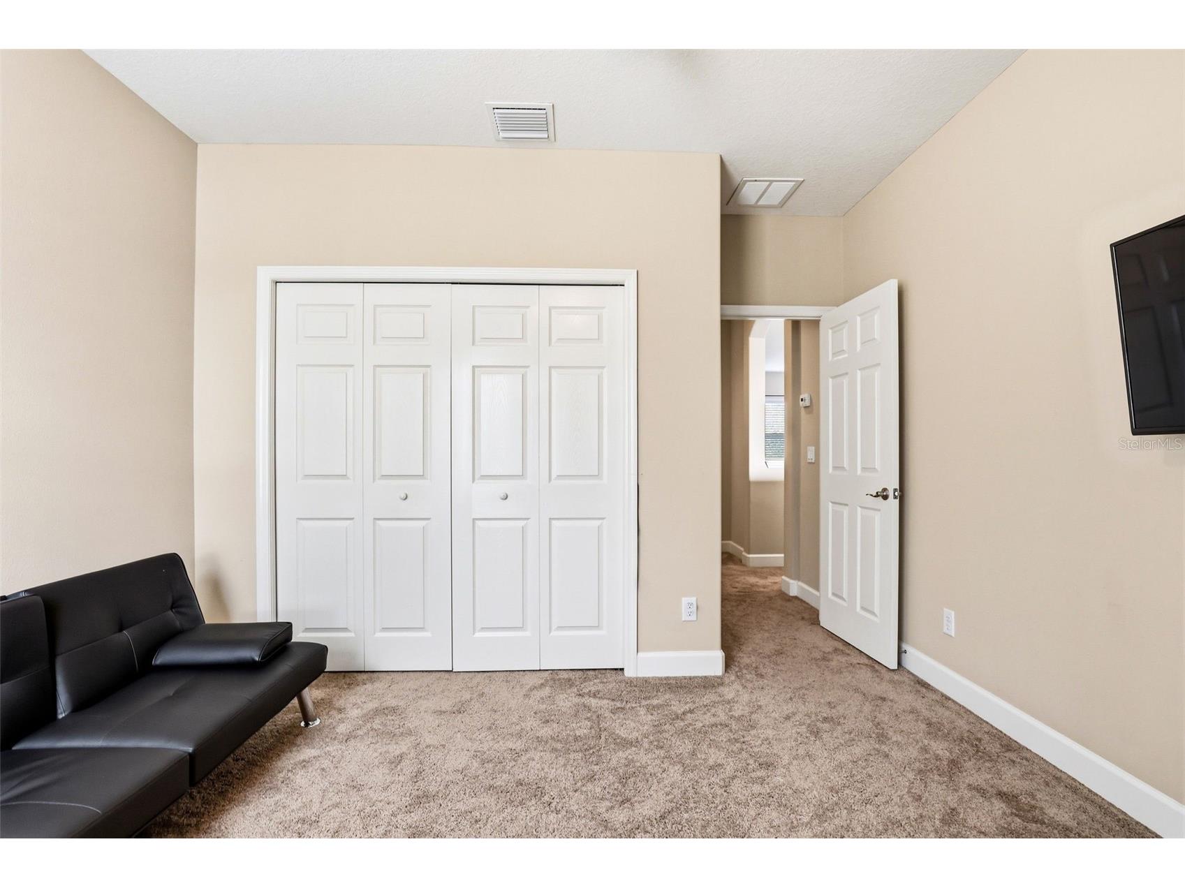 714 Tanana Fall Drive Ruskin FL 33570 TB8489295 image36
