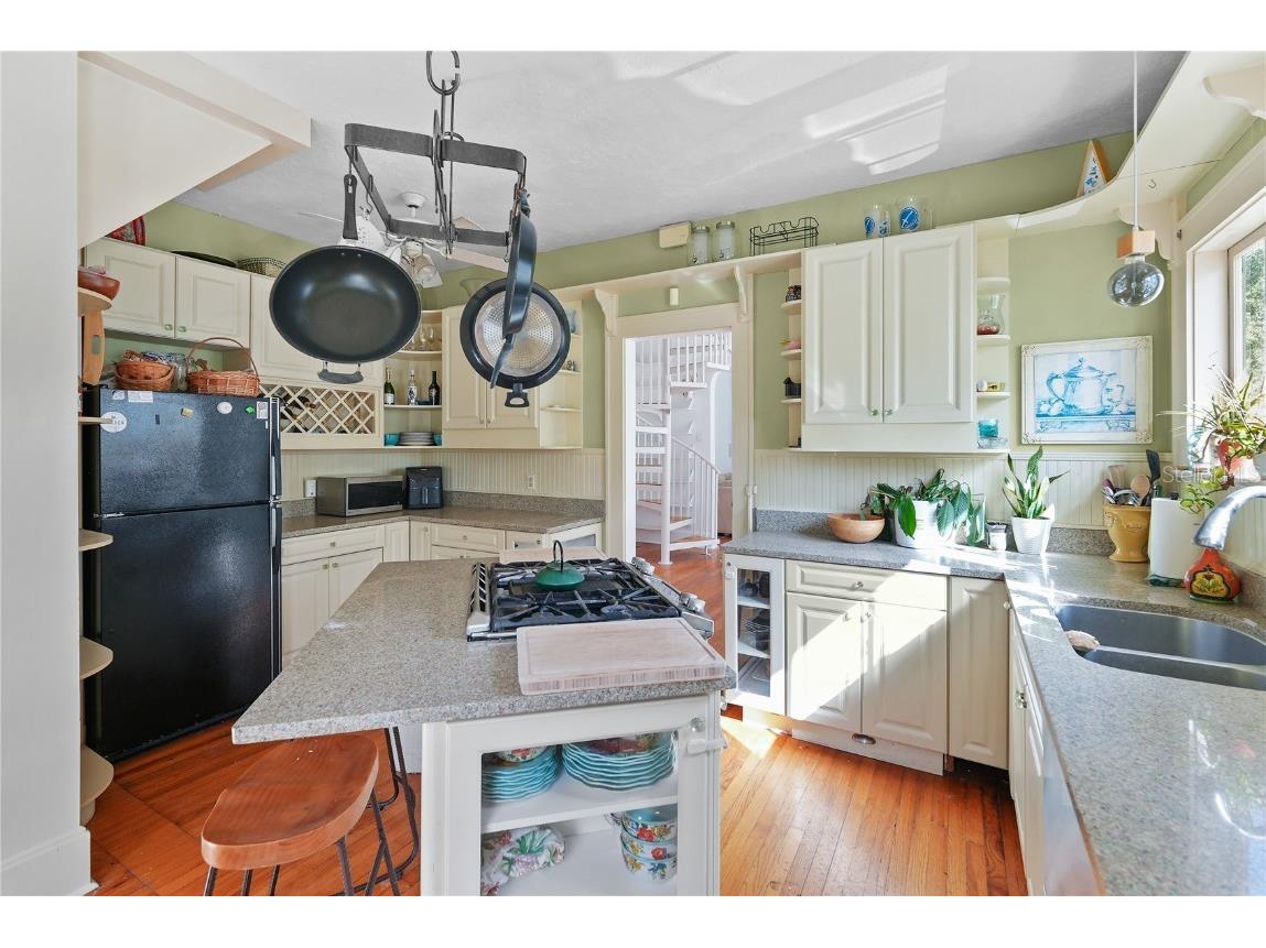 714 Woodward Street Orlando FL 32803 TB8436020 image24